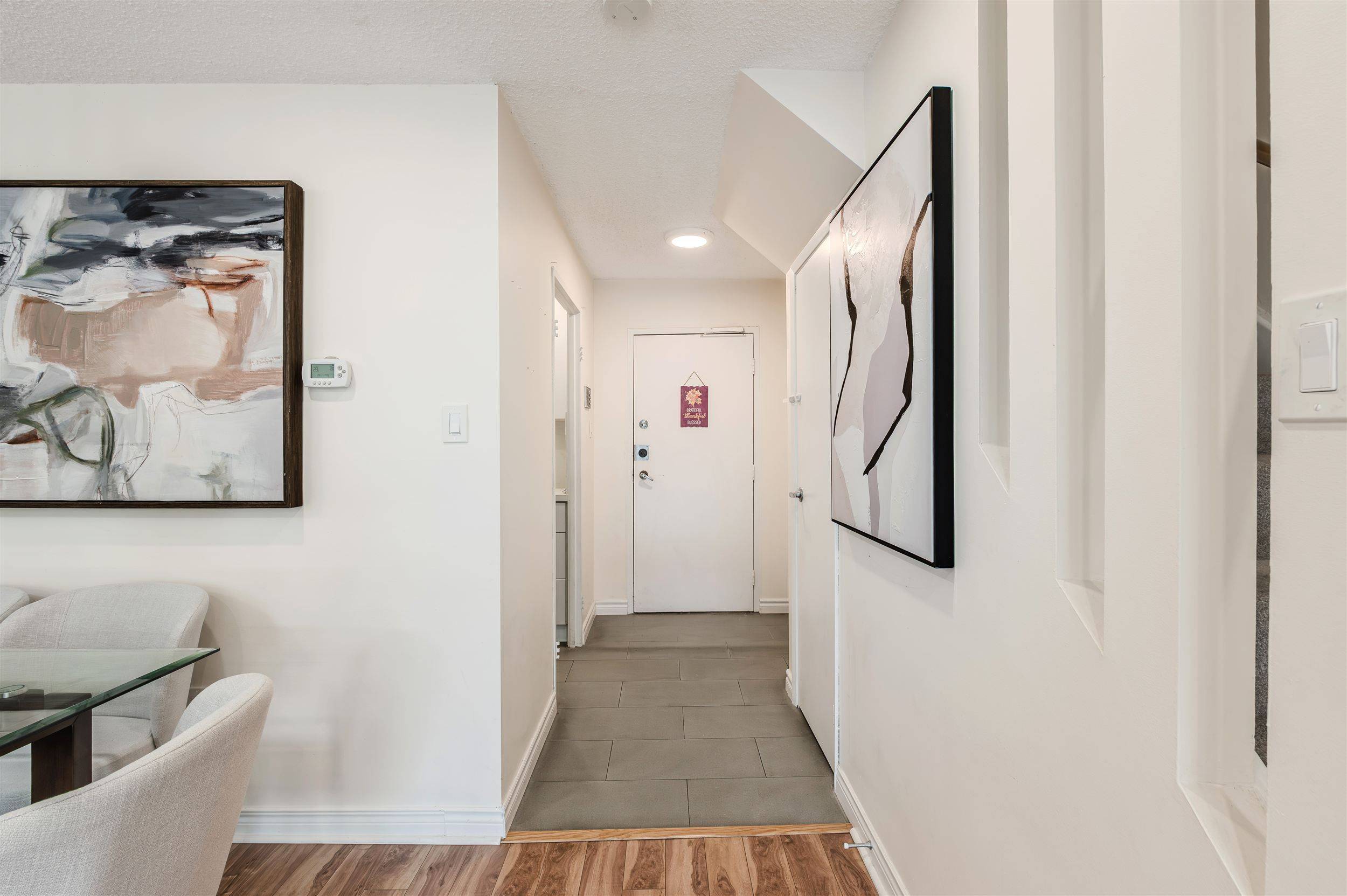 Toronto C15, ON M2H 3J9,4005 Don Mills RD #133