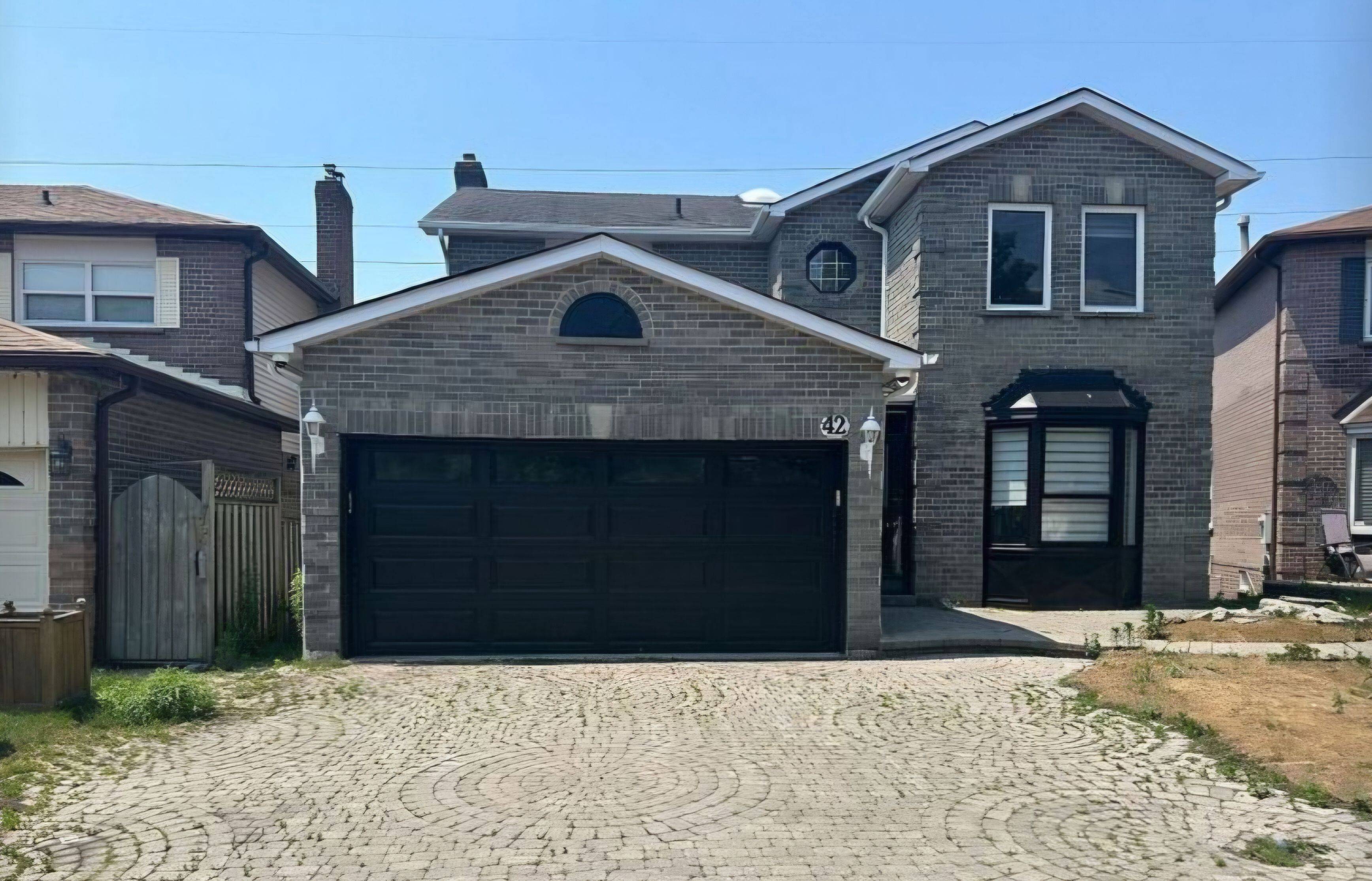 Whitby, ON L1N 8E4,42 Long DR #Basement