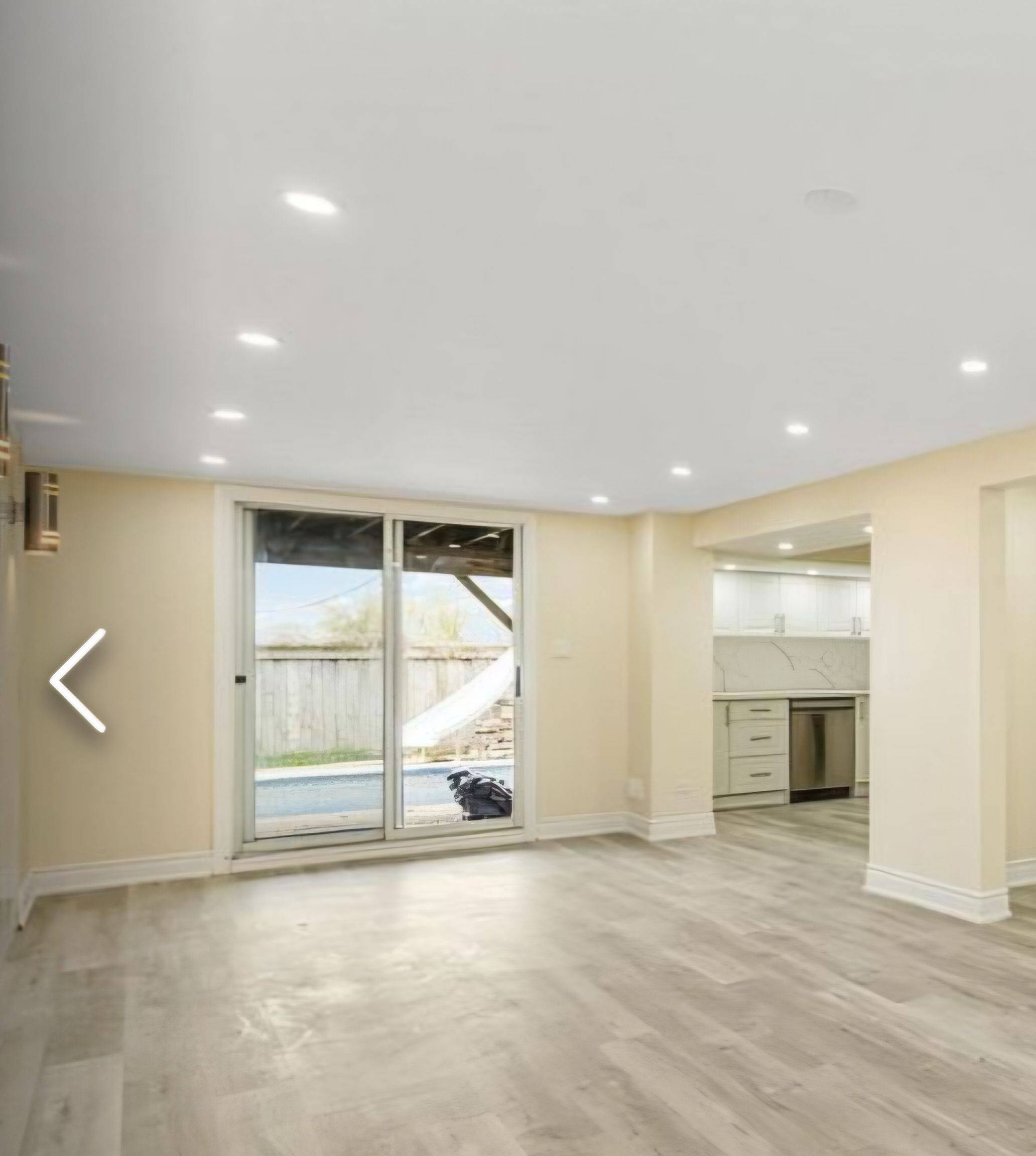 Whitby, ON L1N 8E4,42 Long DR #Basement