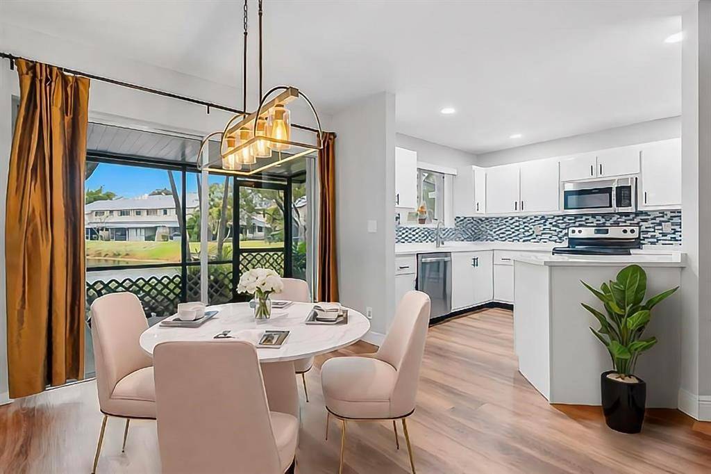 Deerfield Beach, FL 33442,2105 W Discovery Cir W