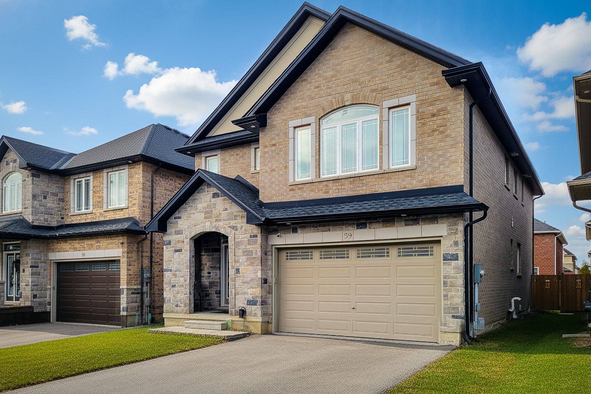 Hamilton, ON L9K 0H7,59 Robertson RD