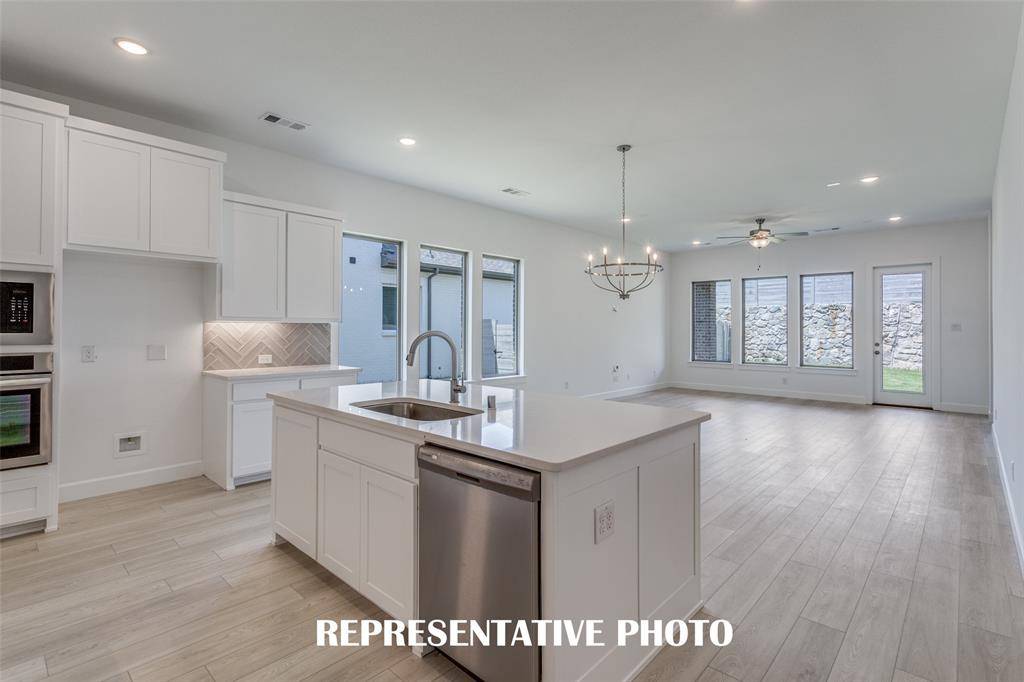 Mckinney, TX 75070,6832 Kingwood Drive