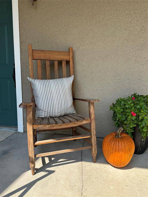 Dallas, TX 75243,8600 Coppertowne Lane #1403