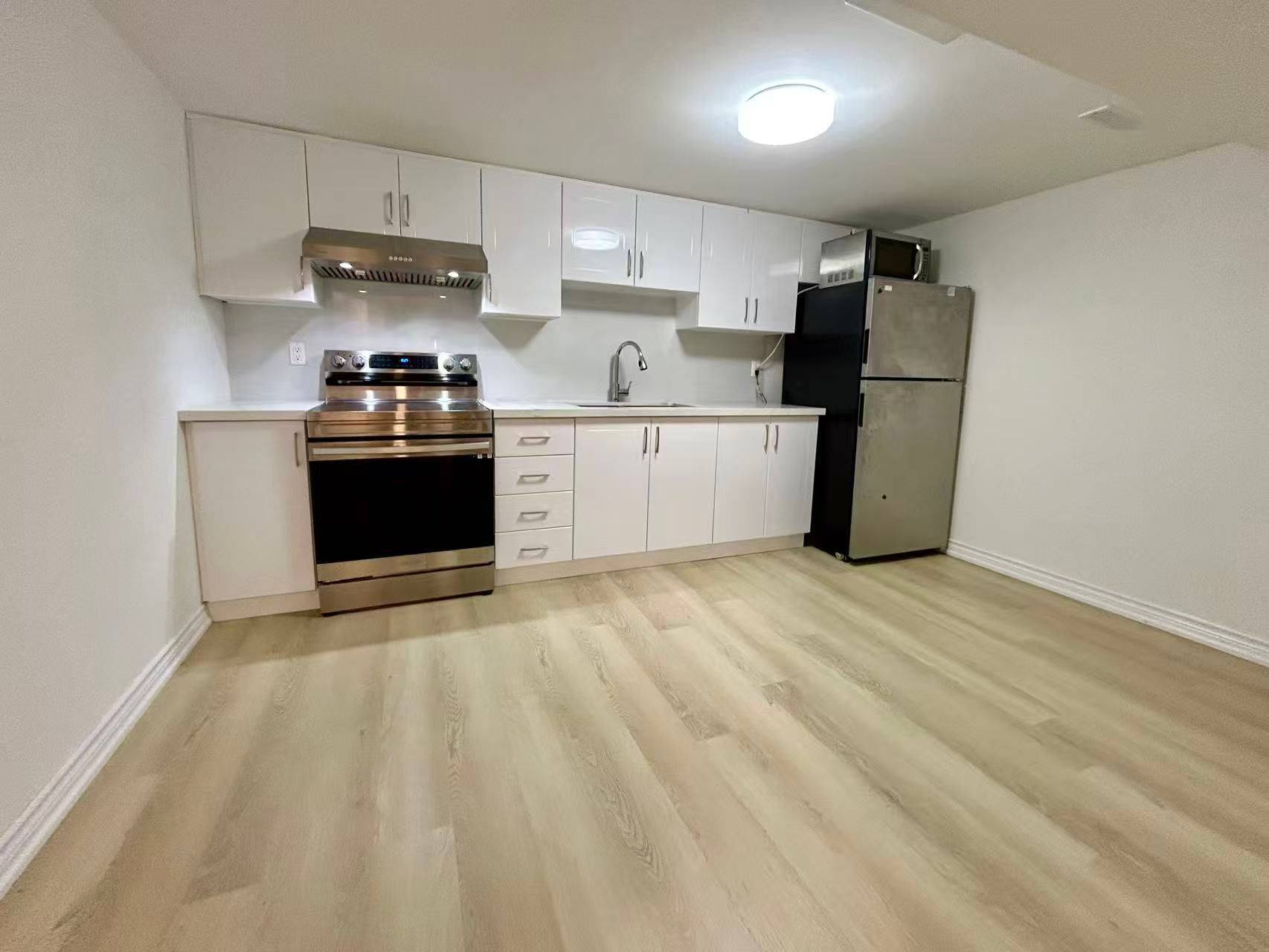 Toronto E07, ON M1S 3K5,116 Briarscross BLVD #Lower