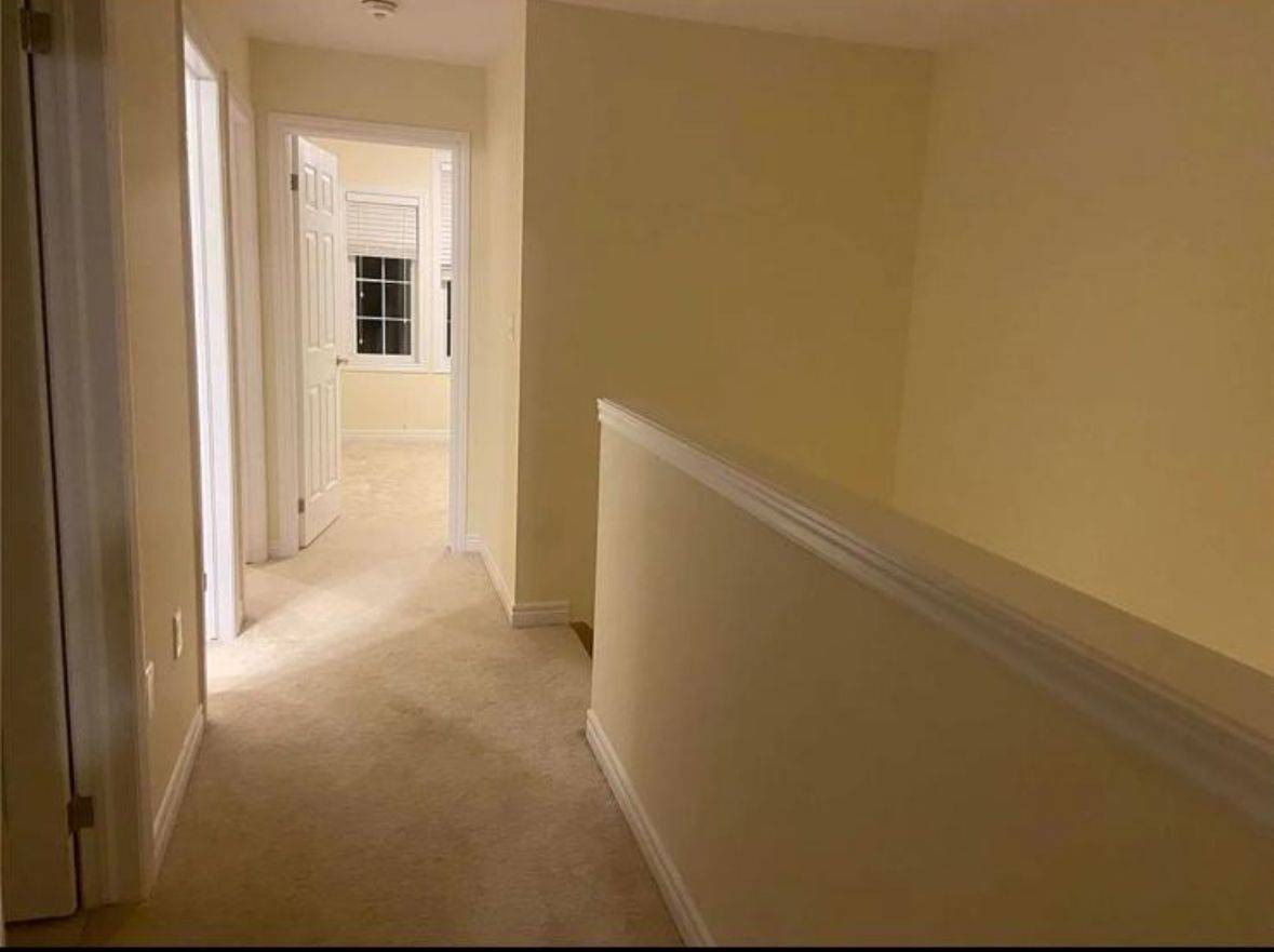 Cambridge, ON N3H 0C9,570 Linden DR #38