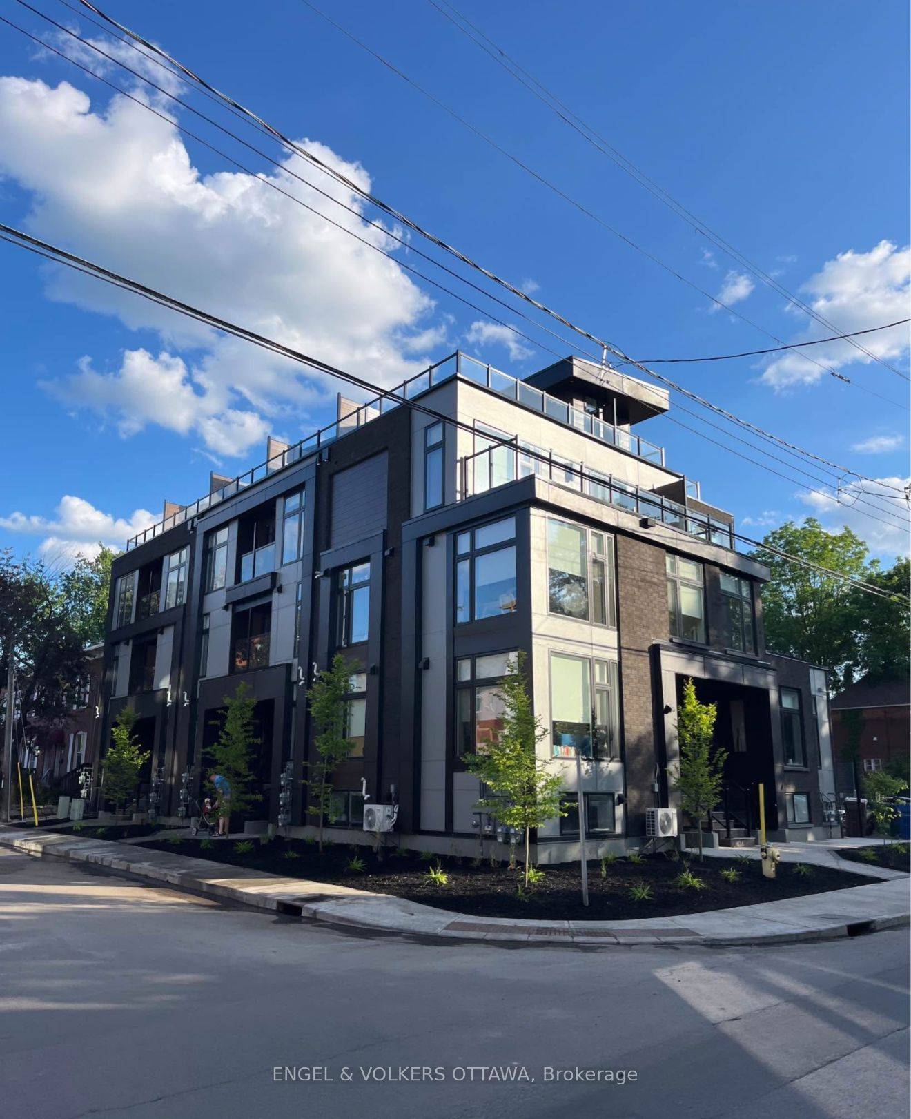 Glebe - Ottawa East And Area, ON K1S 3Y5,6A MONK ST #3