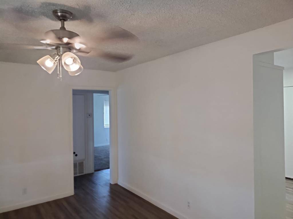 1004 N Ballard Street, Brownfield, TX 79316