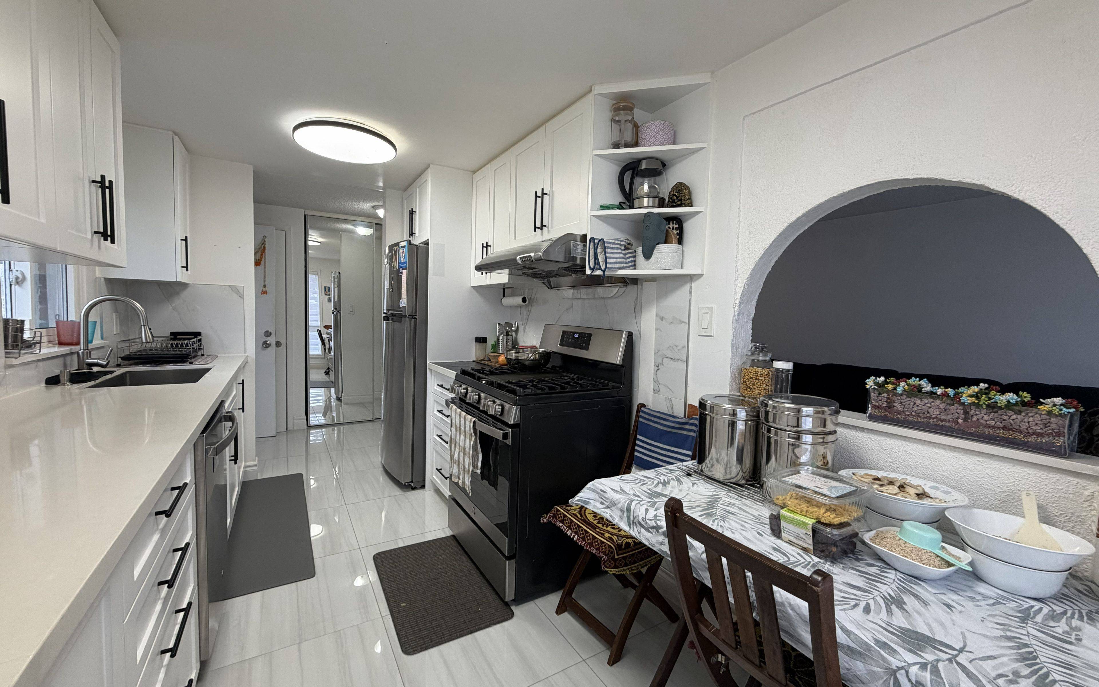 Toronto E11, ON M1B 1P2,17 Brisbourne GRV