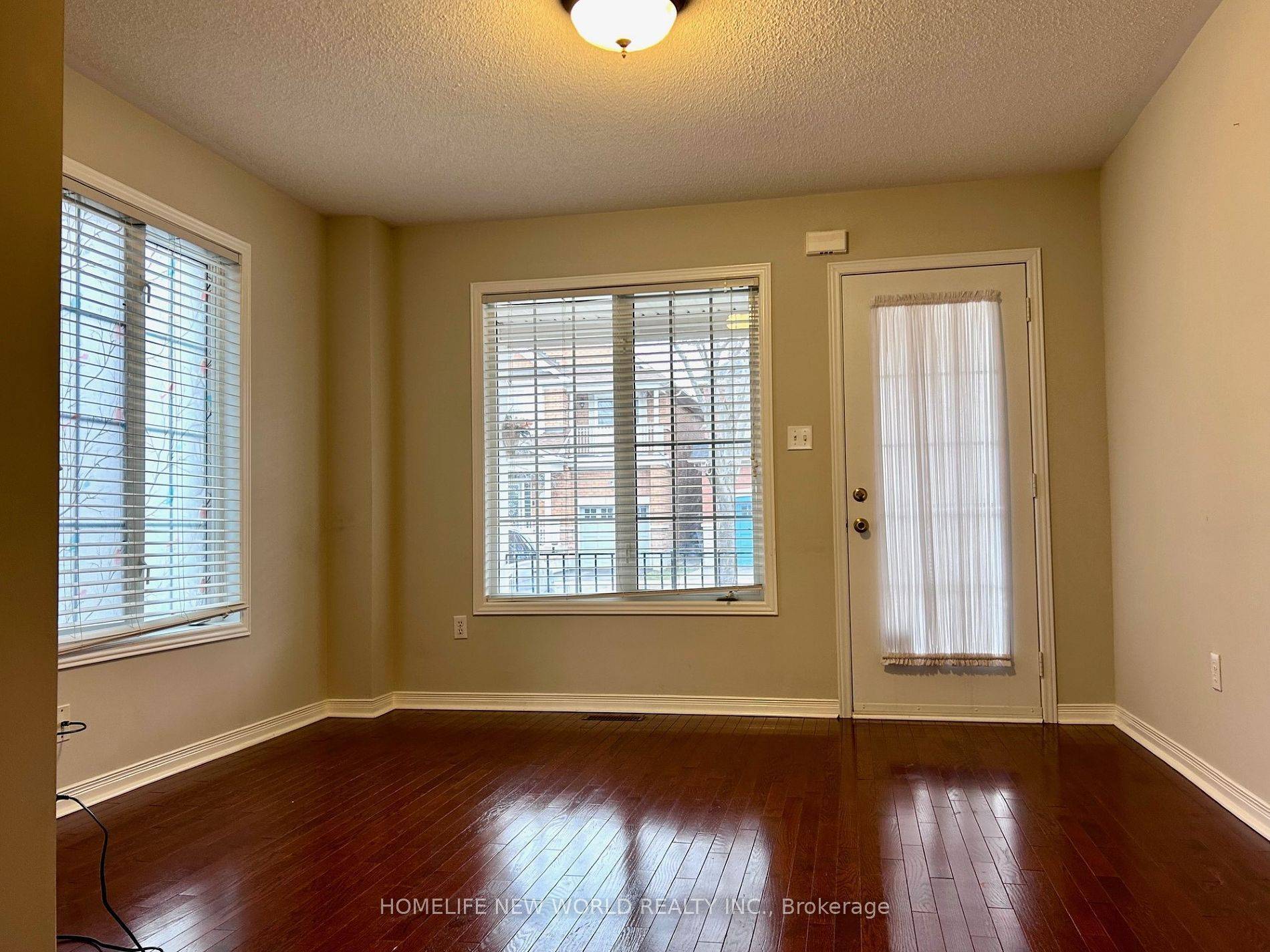 Markham, ON L6C 2X4,65 Warren Bradley ST