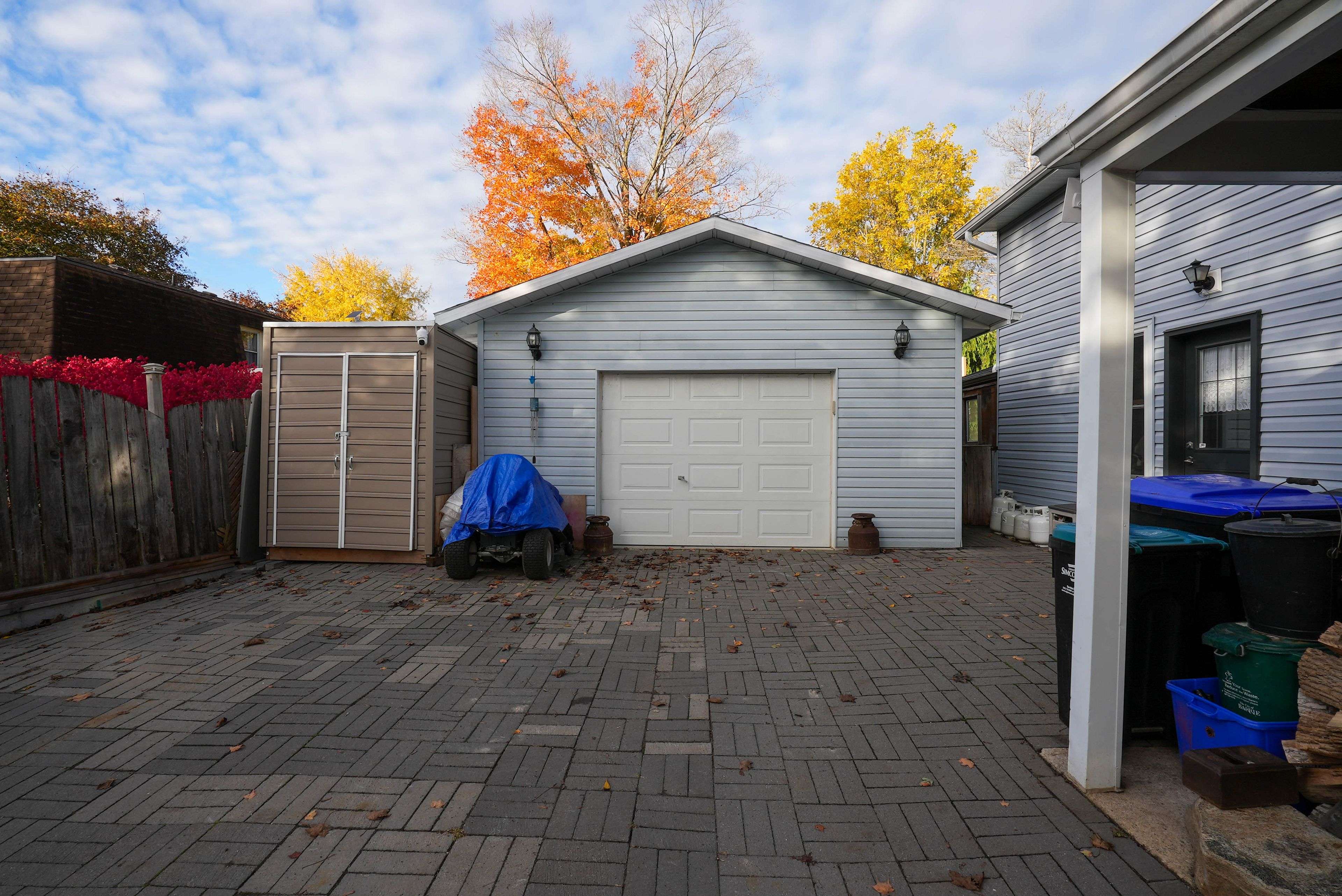 Adjala-tosorontio, ON L0M 1J0,6164 County Rd 13 RD