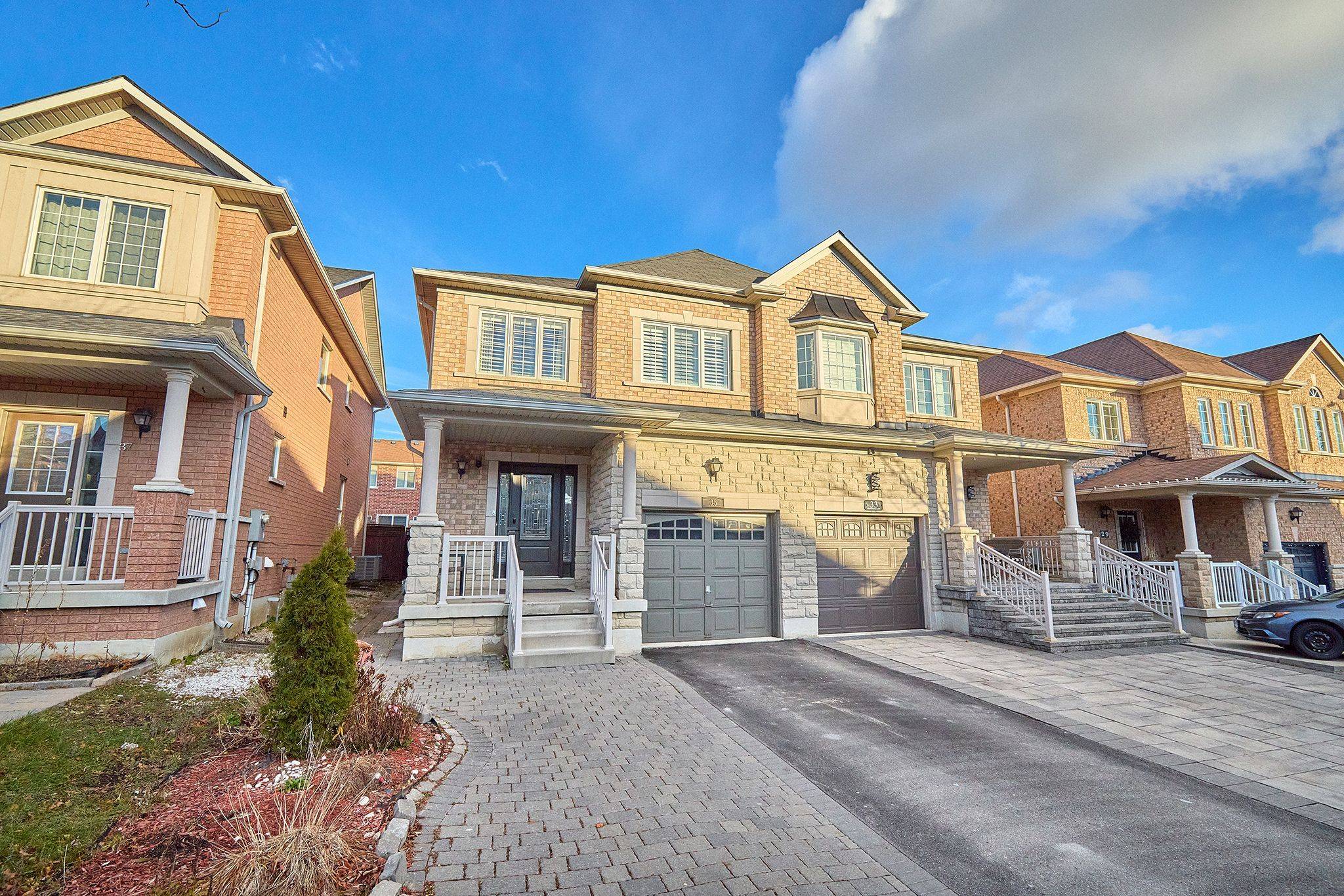 Vaughan, ON L4H 0T6,35 Manordale CRES
