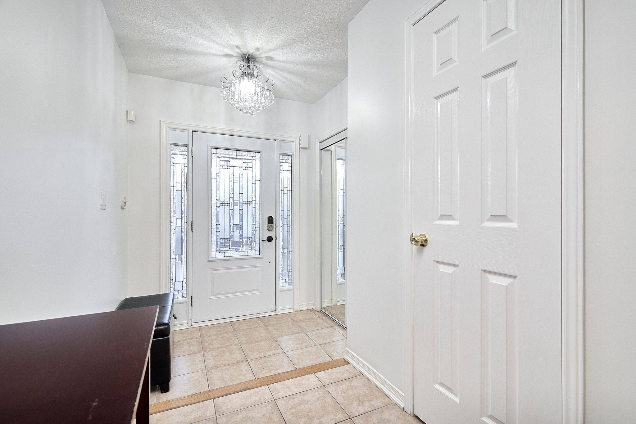 Vaughan, ON L4H 0T6,35 Manordale CRES