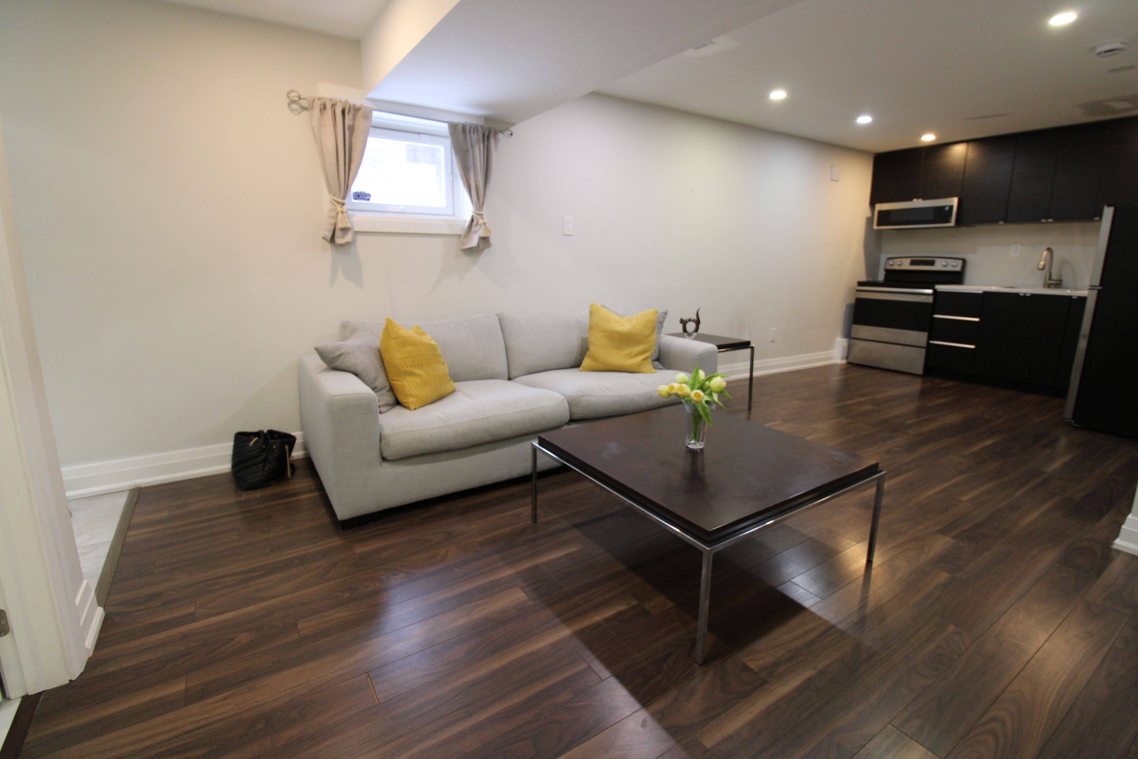 Richmond Hill, ON L4E 4V5,158 Kingshill RD #Lower