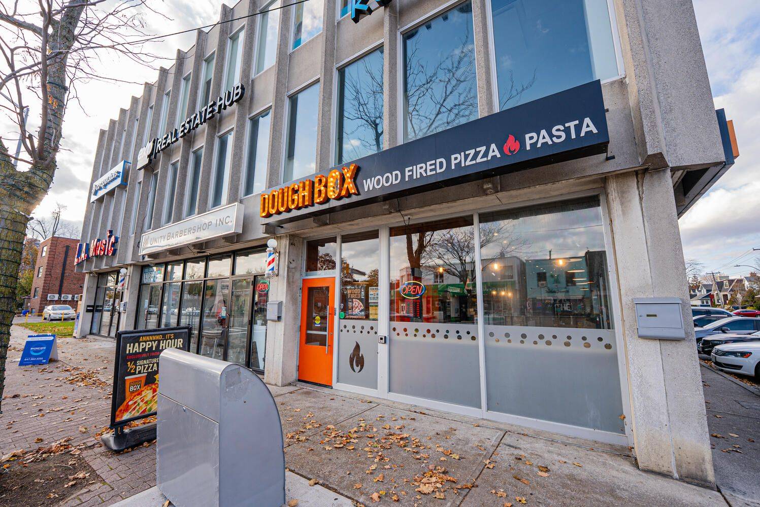 Mississauga, ON L5G 1G7,230 Lakeshore RD E