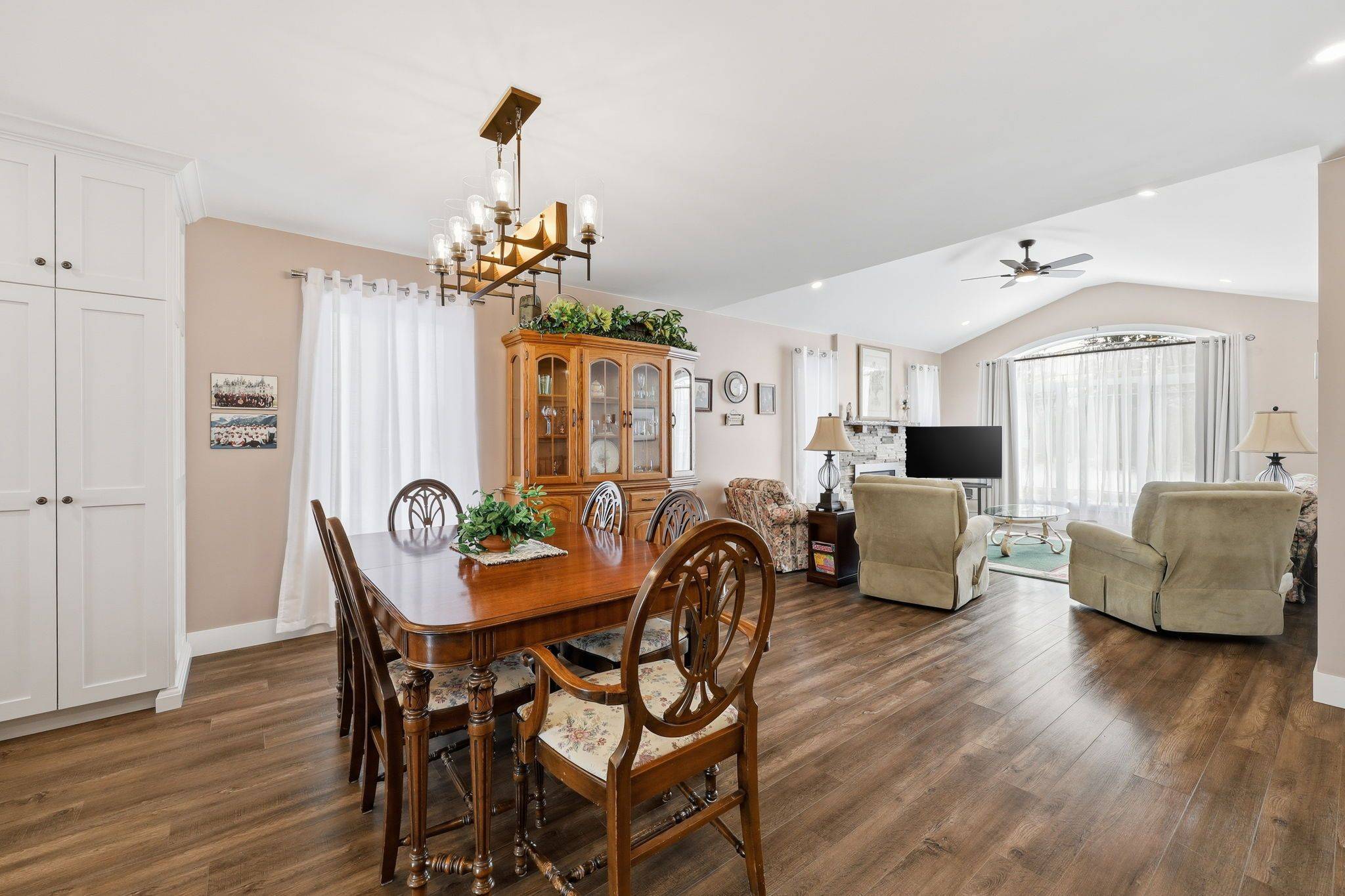 Aylmer, ON N5H 1M3,271 Sydenham ST E