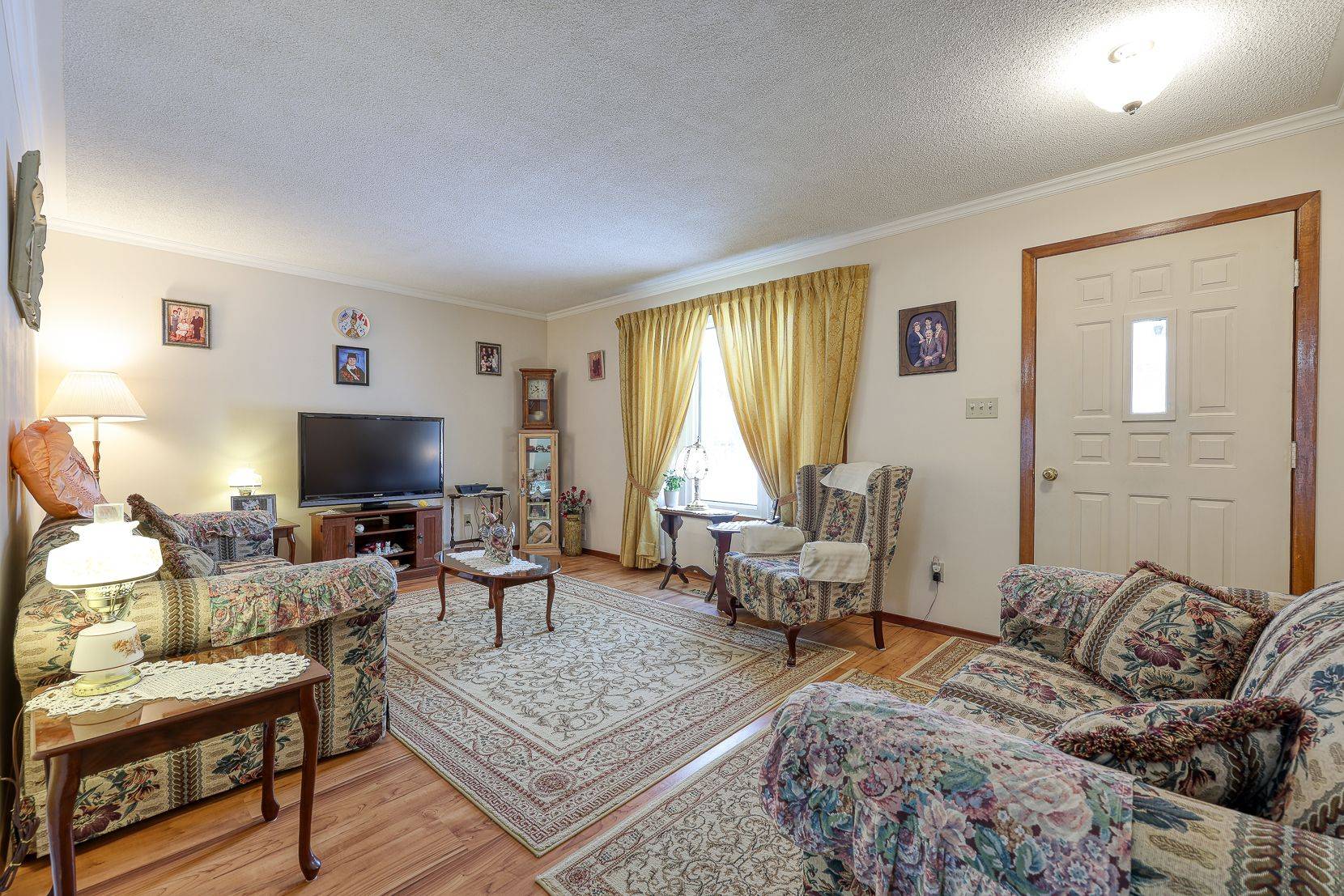 Woodstock, ON N4S 8N8,458 Manitoba RD