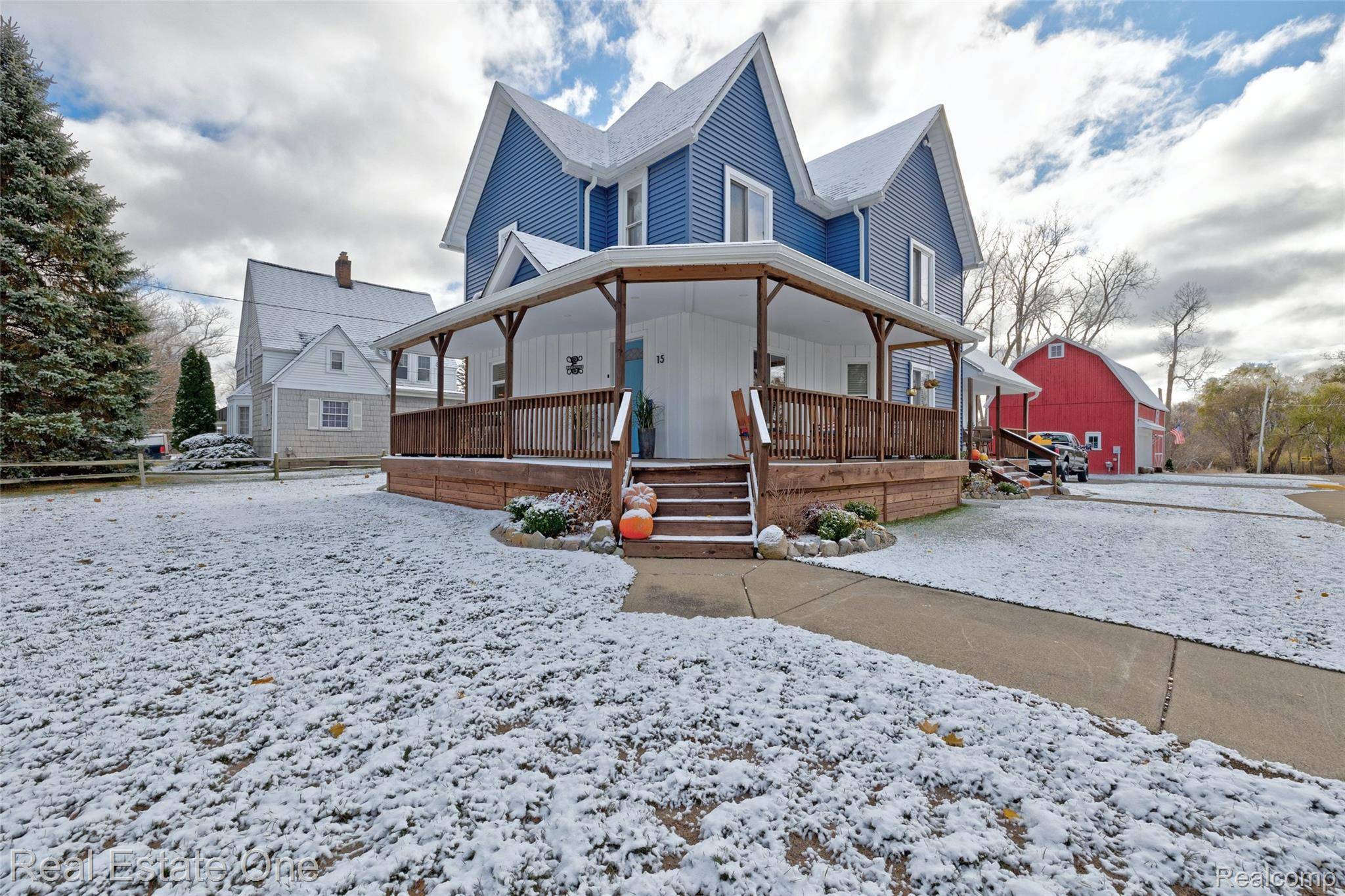 Ortonville, MI 48462,15 S Church ST