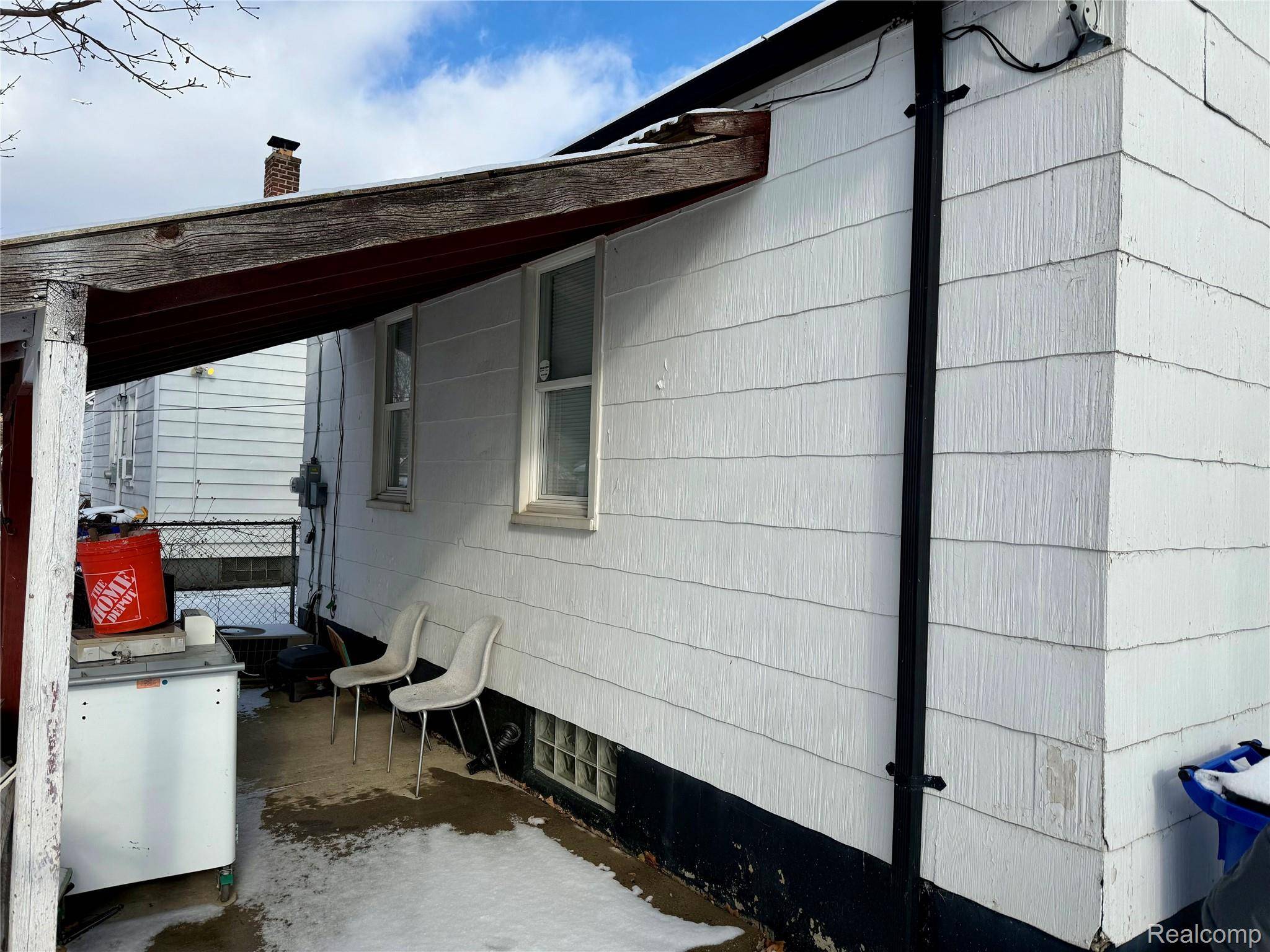 Detroit, MI 48228,7313 Grandville AVE