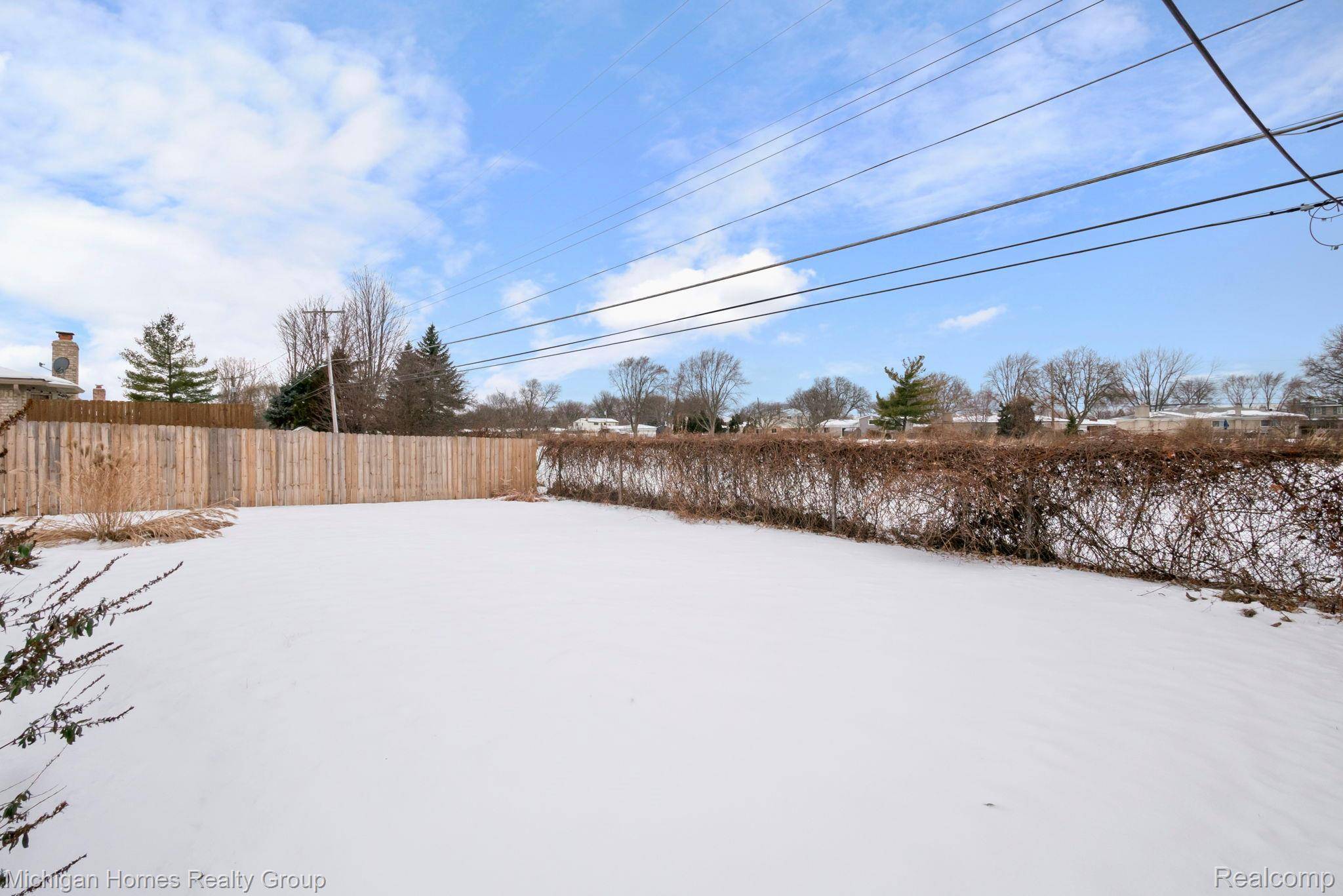 Sterling Heights, MI 48312,11415 Brougham DR