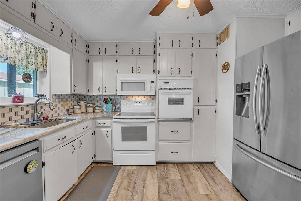 Moody, TX 76557,18481 Elm Creek Road