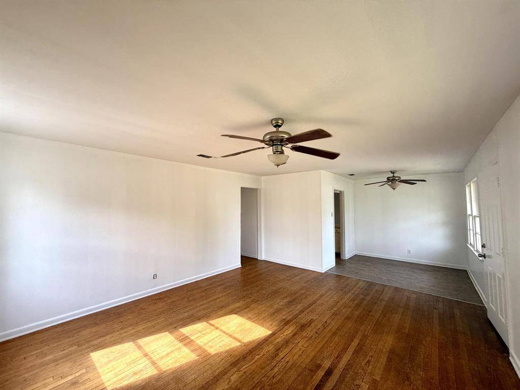 Bossier City, LA 71111,1511 Debra Street