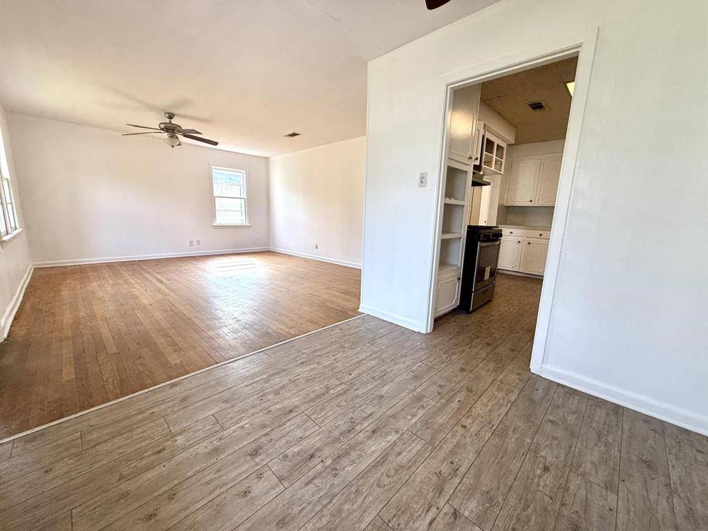 Bossier City, LA 71111,1511 Debra Street