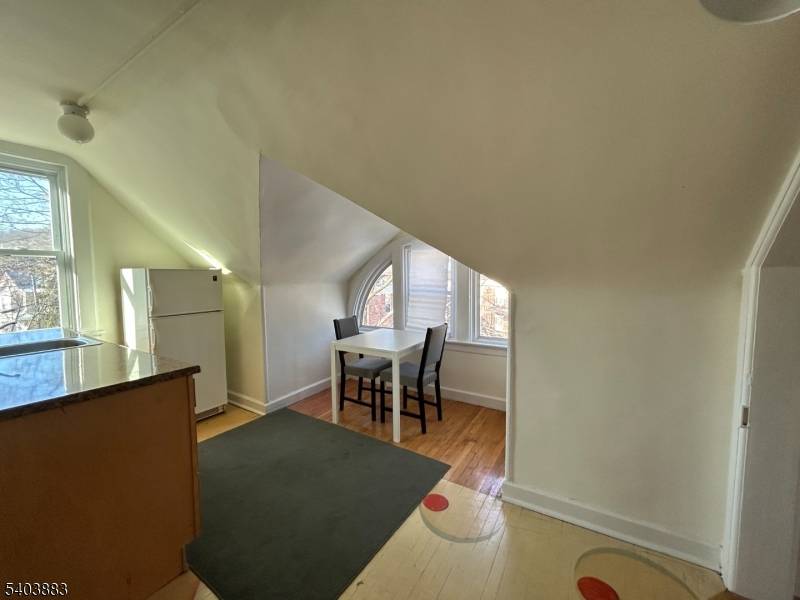 Montclair Twp., NJ 07042,318 Claremont Ave