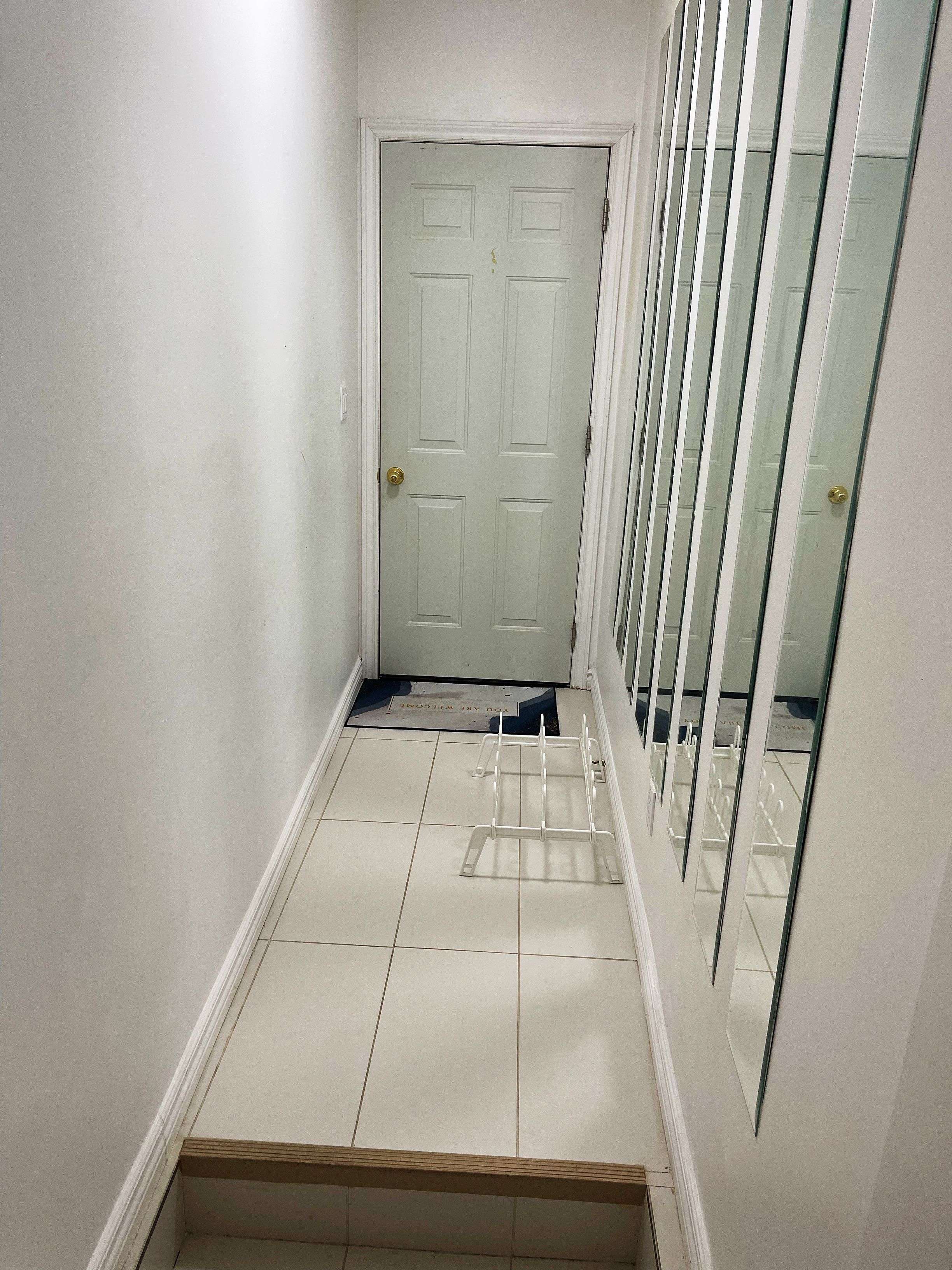 Toronto E07, ON M1V 1X1,197 Goldhawk TRL #Bsmt