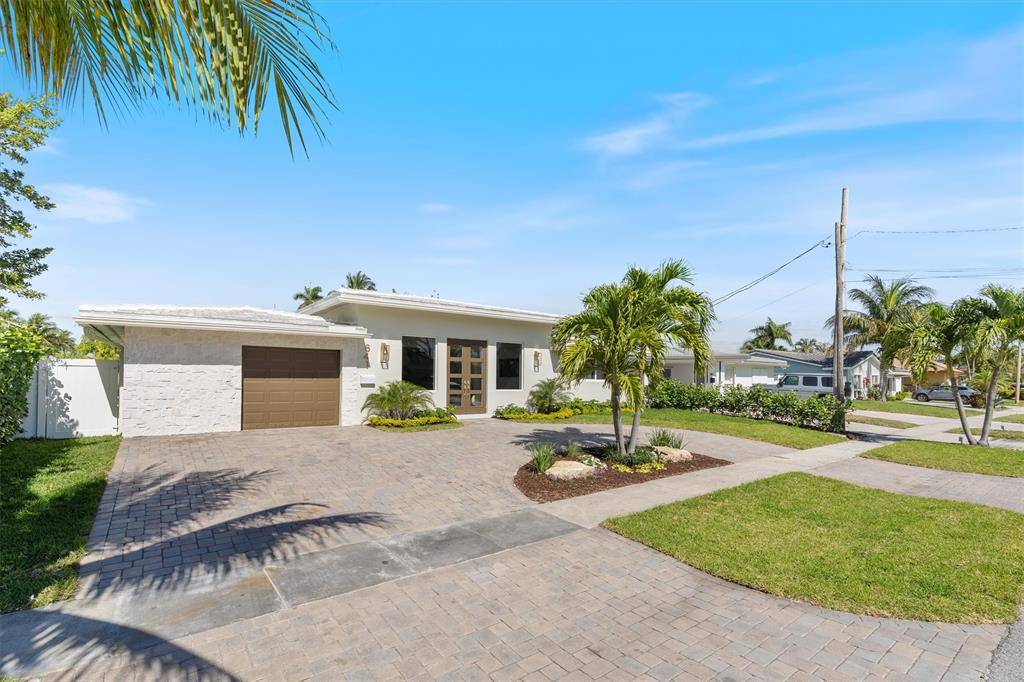 Pompano Beach, FL 33060,841 SE 5th Ter