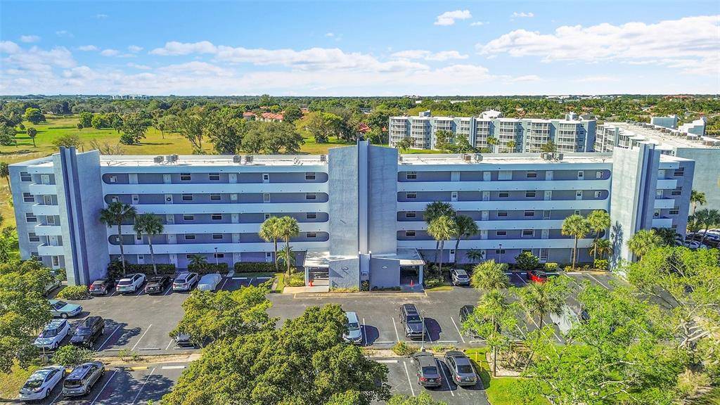 Boca Raton, FL 33487,6661 NW 2nd Avenue #304