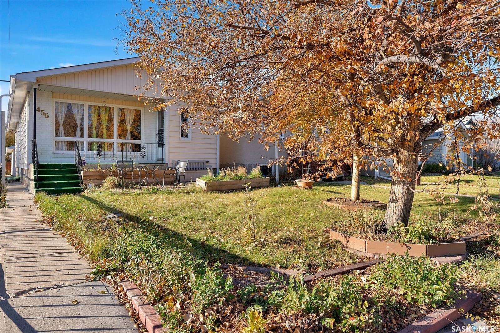 Regina, SK S4T 4S9,1456 Connaught STREET