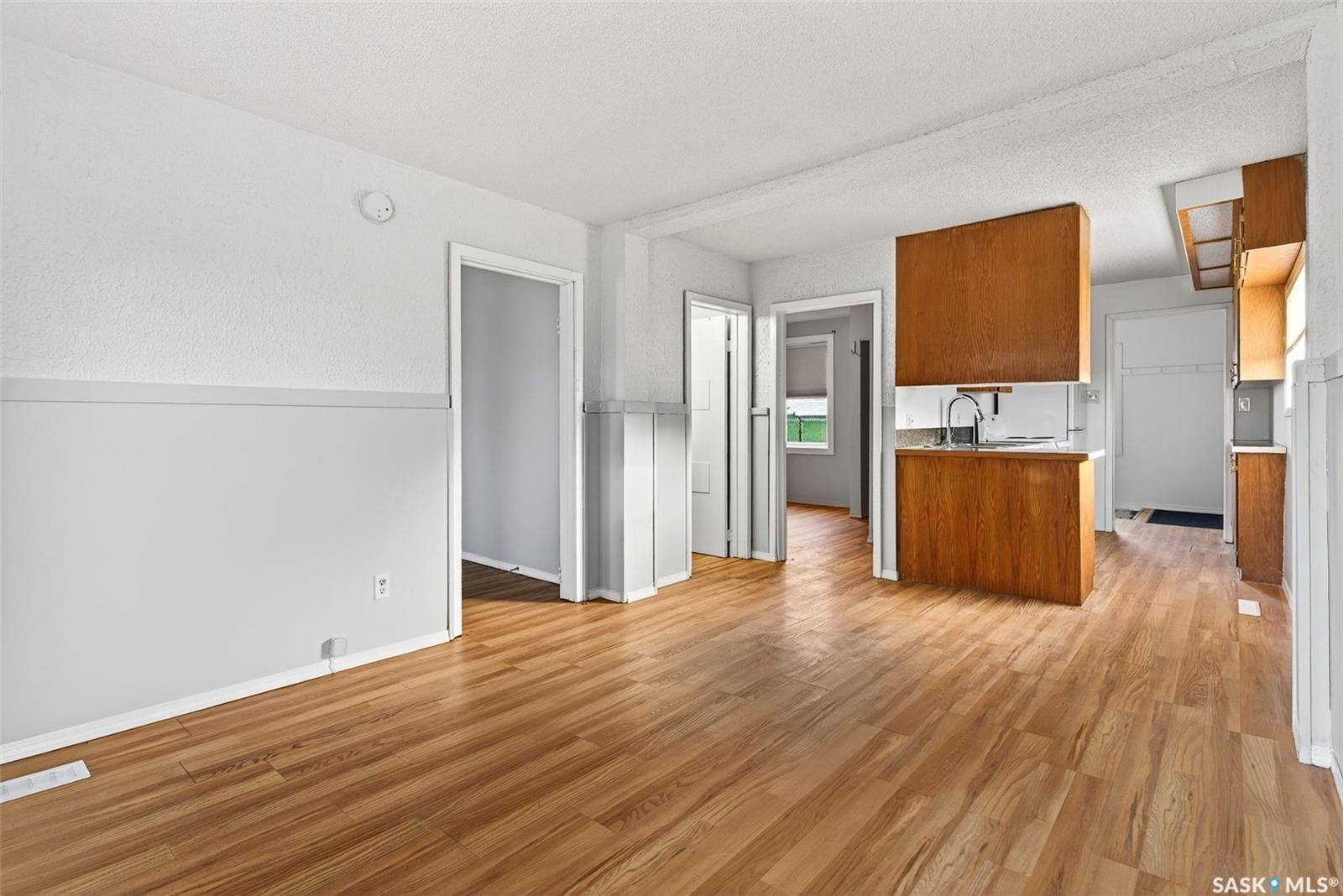 Regina, SK S4R 1S7,179 Halifax STREET