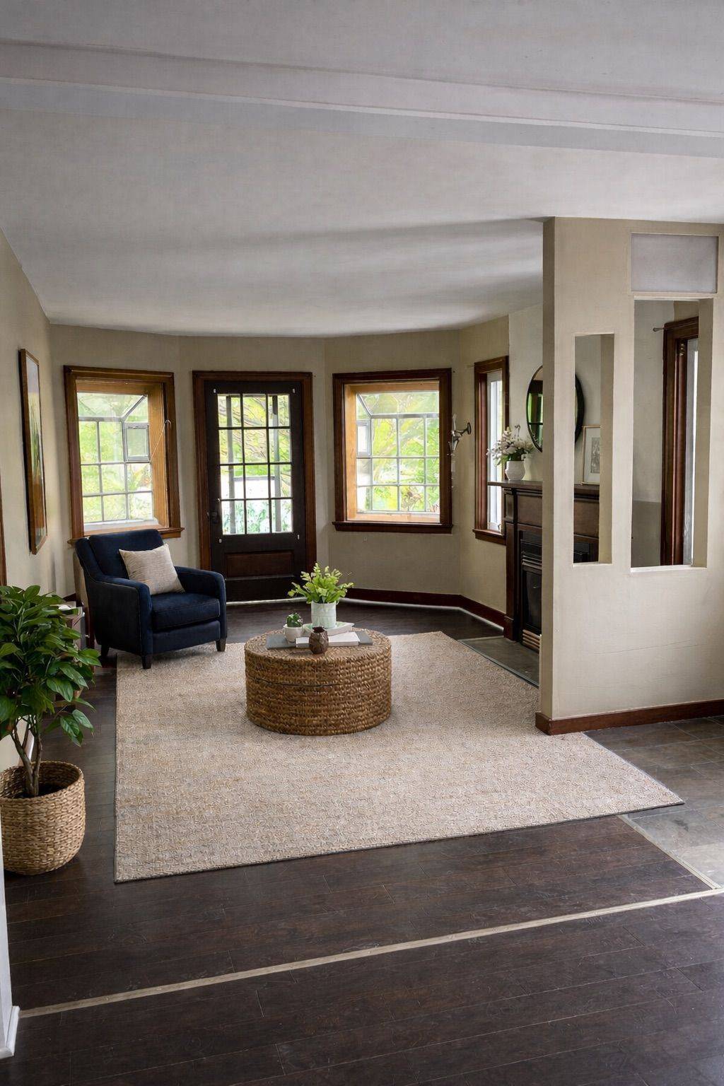 Brantford, ON N3S 3S8,845 Colborne ST E