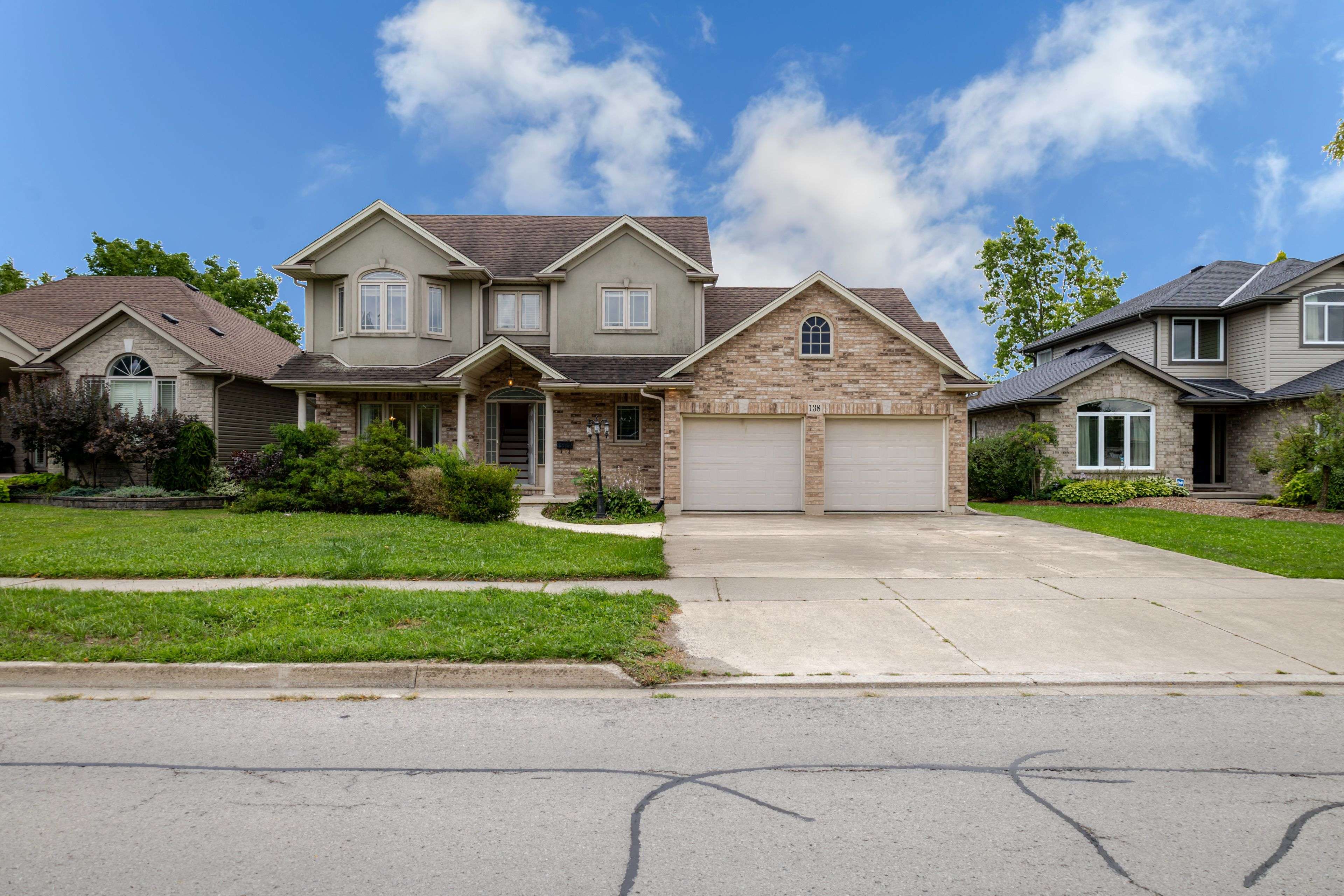 Welland, ON L3C 7M1,138 COLBECK DR