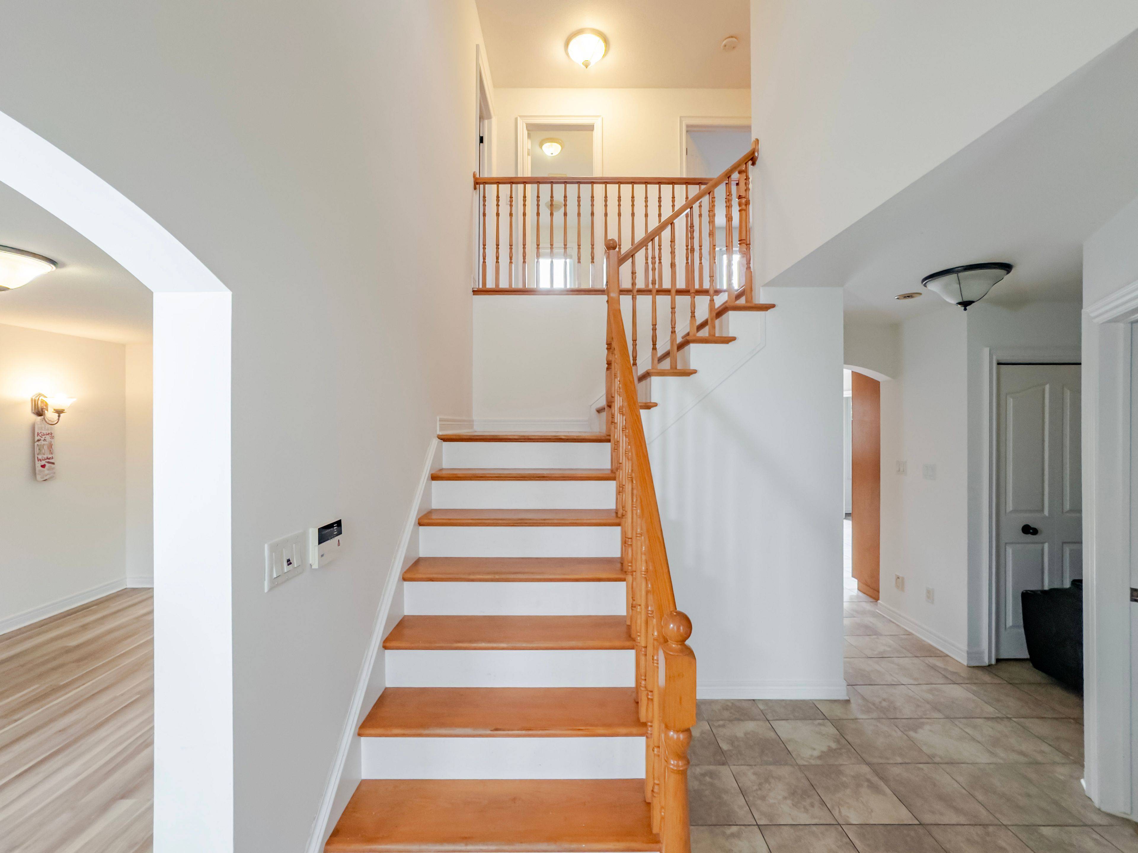 Welland, ON L3C 7M1,138 COLBECK DR