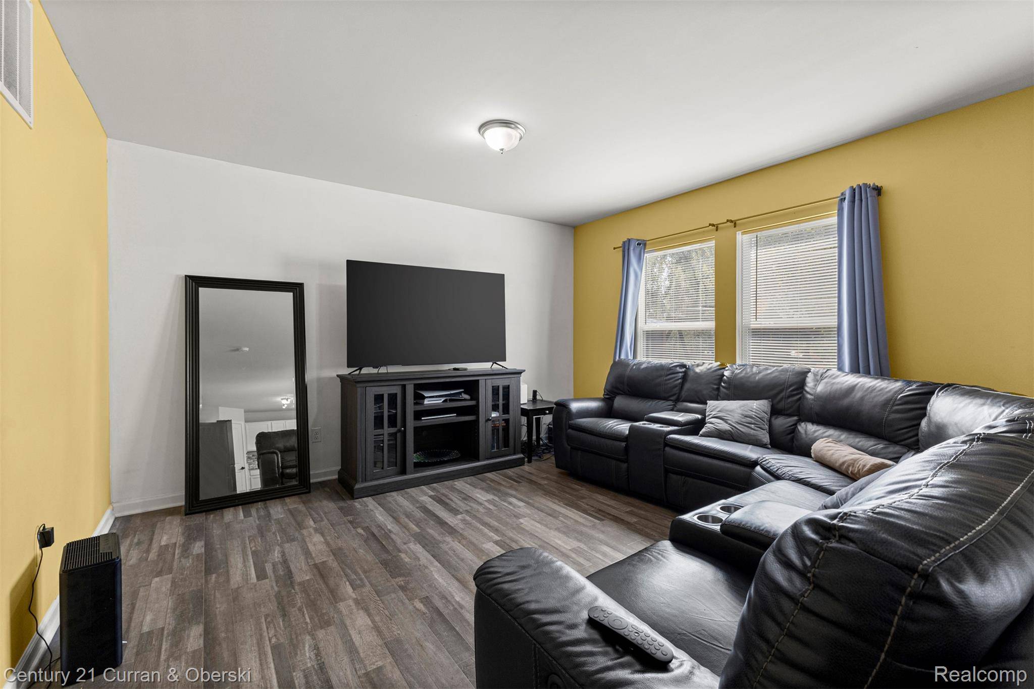 Ypsilanti, MI 48198,1659 Greenway DR