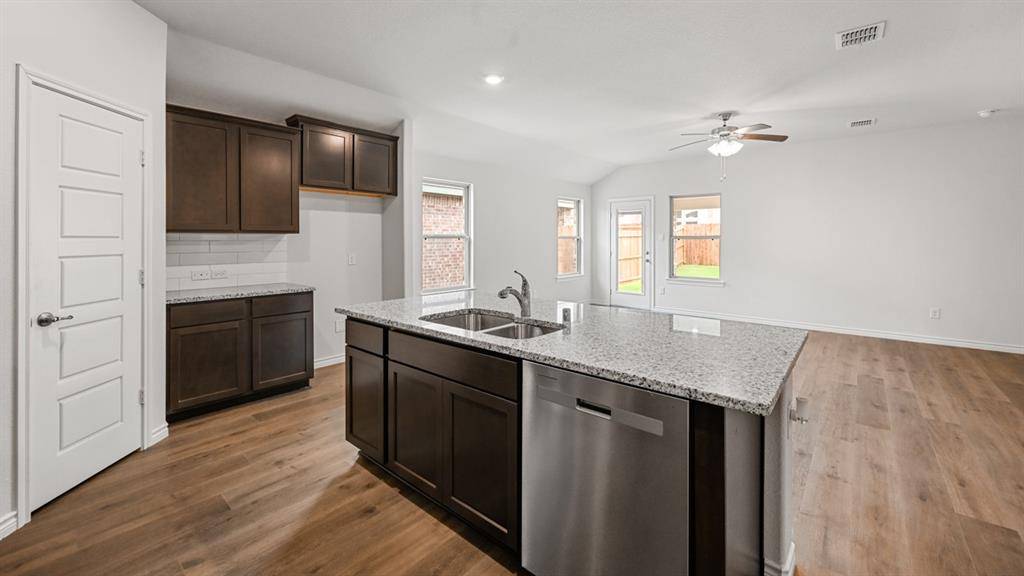 Royse City, TX 75189,1323 Butler Street