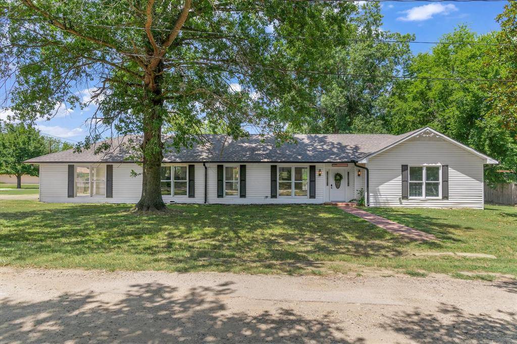 Edgewood, TX 75117,104 W Brandon Street