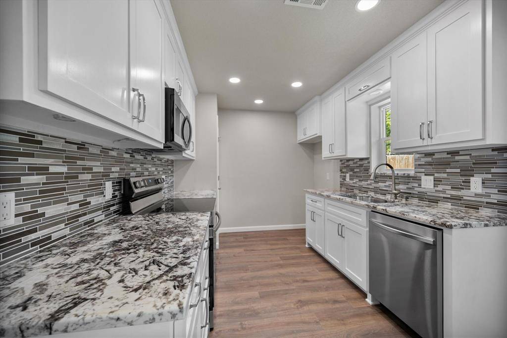 Bedford, TX 76021,2700 Shady Grove Drive