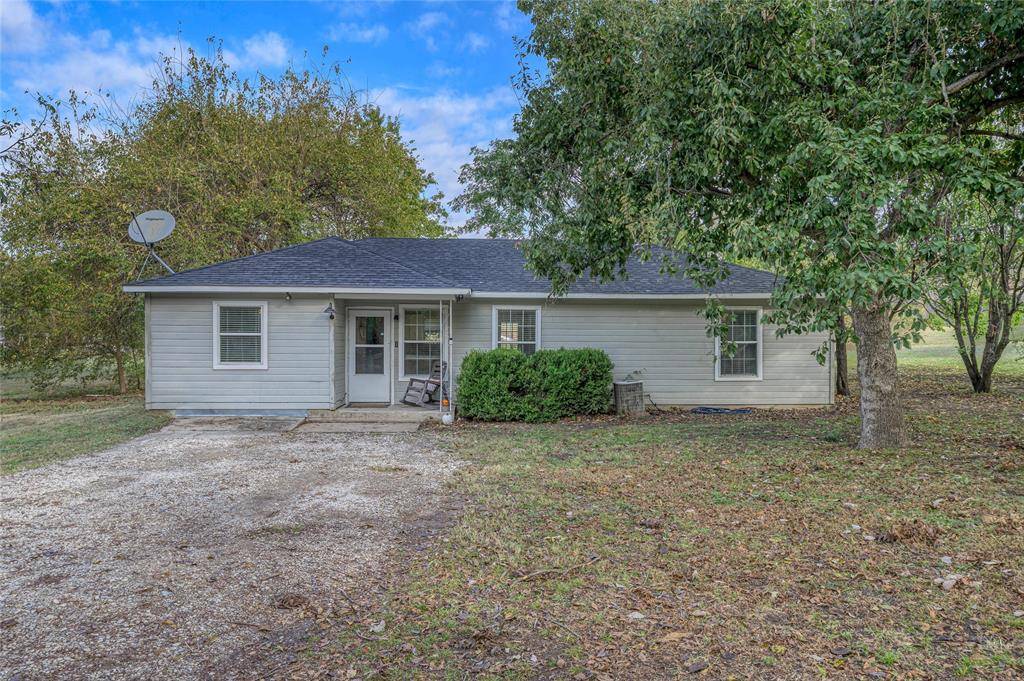 Whitewright, TX 75491,419 Walnut Grove Road