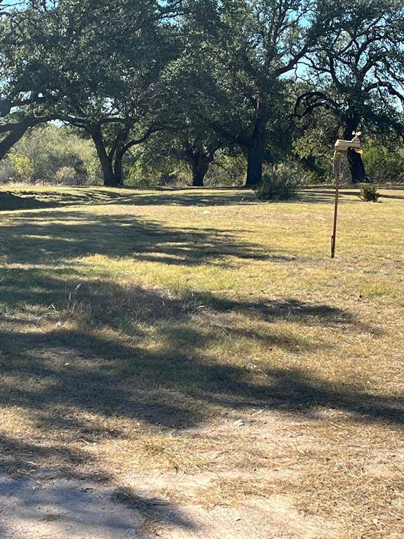 Mullin, TX 76864,915 W Hwy 84 Highway W