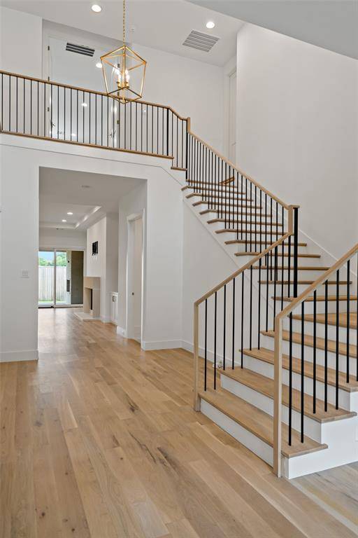 Dallas, TX 75214,6359 Malcolm Drive