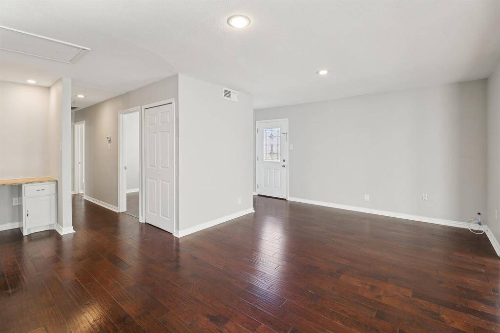 Irving, TX 75062,3109 Parker Street