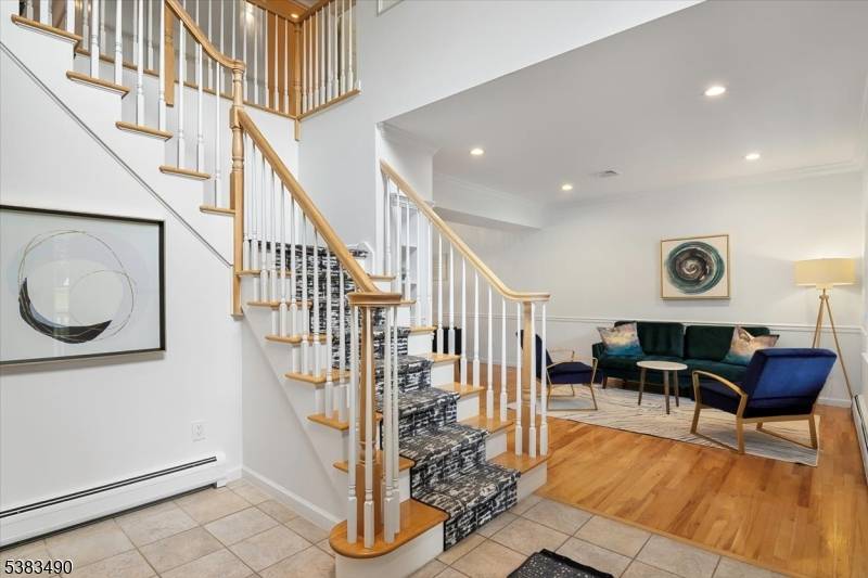 Boonton Town, NJ 07005,18 Country Meadows Ln