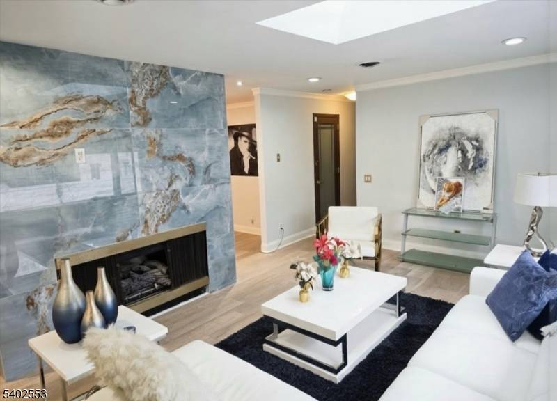 Union Twp., NJ 07083,787 Liberty Ave