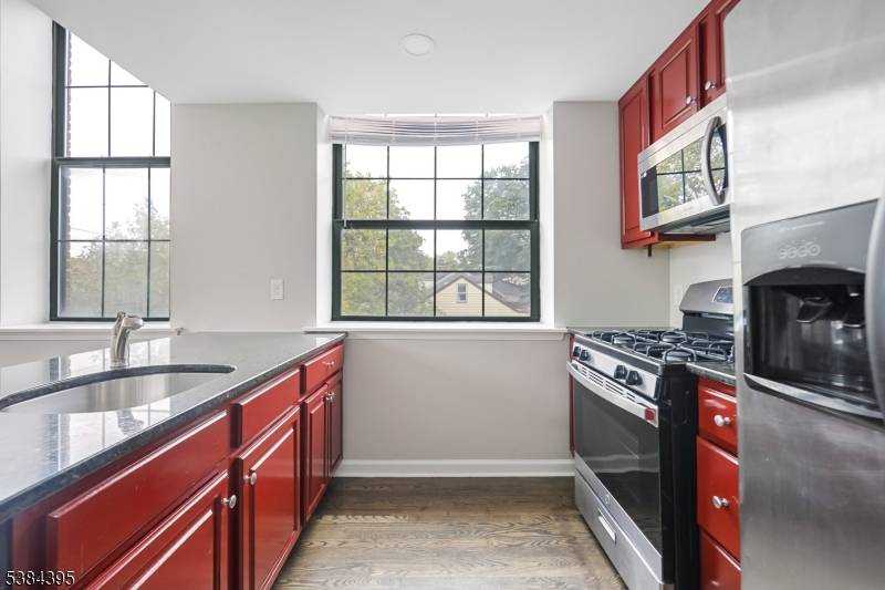 Paterson City, NJ 07522,105 Marion St #18