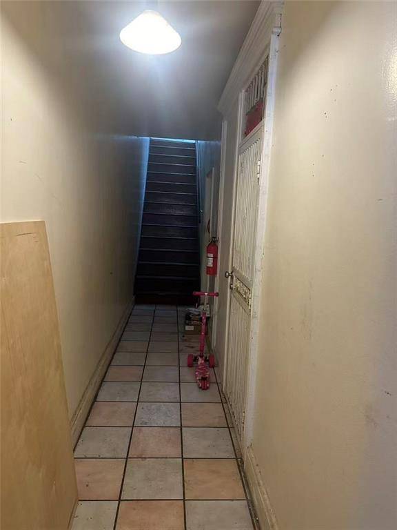 Brooklyn, NY 11219,938 40th ST