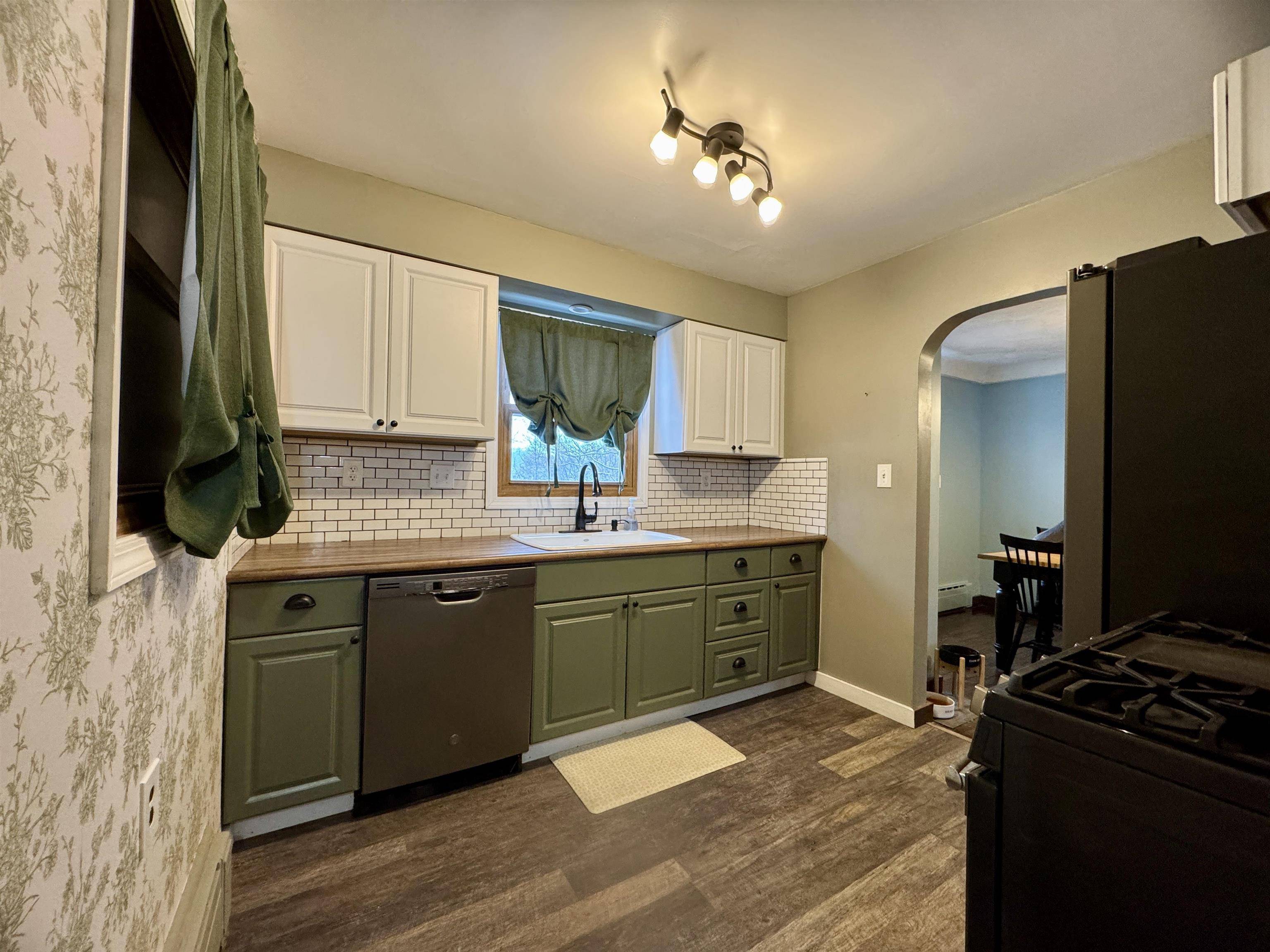 Swartz Creek, MI 48473,3297 Grand Blanc RD