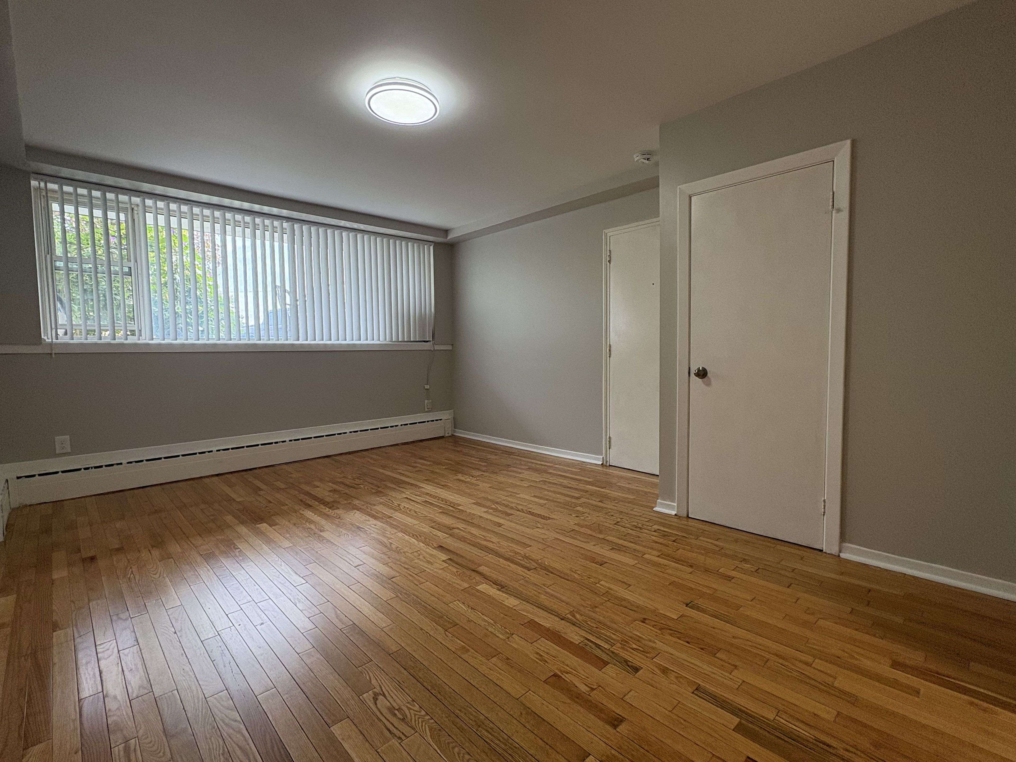 Toronto C06, ON M3H 4N9,233 Pannahill RD #Unit 1