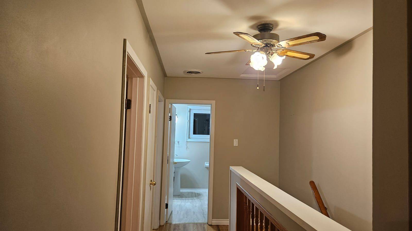 Oshawa, ON L1G 5K5,648 Minto ST W